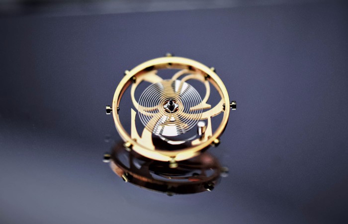 作為高端腕表的心臟，擺輪游絲應該怎么測量？