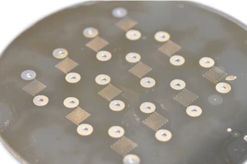 晶圓平面度測量高精度完成，高效率保證晶圓鍵合順利完成