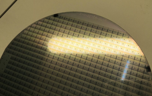 硅片平面度、翹曲度測量,無損高精度|激光平面度測量儀