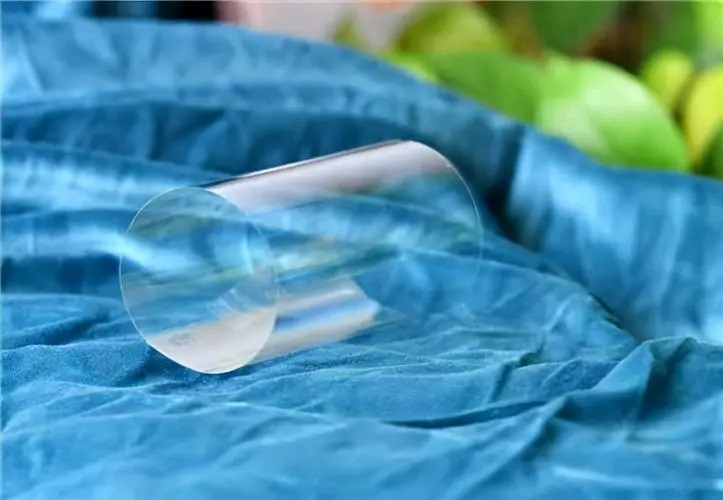 柔性玻璃平面度翹曲度測量，幫助企業加速研發|激光平面度測量儀