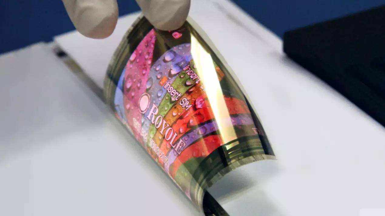 柔性屏“戰場”，誰能解決這個難題誰就稱王